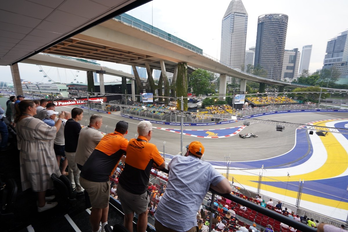 Trackside atmosphere during the Singapore Grand Prix at night